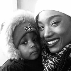 Meet your Posher, Simone